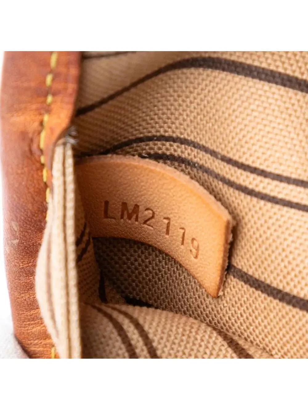 Louis Vuitton Neverfull Mm Pre-Loved #278330L12B